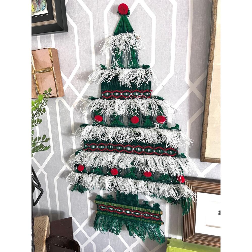 Vintage 1970s Textile Fiber Christmas Tree Wall Hanging Fringe Tinsel Pom Poms - Picture 9 of 9